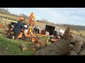 Breaking in the 25 ton Yardmax Log Splitter