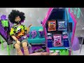 Opening The Monster High Student Lounge Playset 🤭