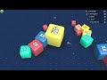 Cubes 2048.io - robots get bigger very quickly