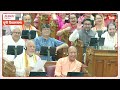 Shivpal Yadav in Vidhansabha :हंसते-हंसते बड़ा राज़ खोल गए Shivpal, हंसी नहीं रोक पाए CM Yogi!