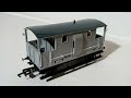 Furgón de cola o Brake Van de 20 toneladas de la LSWR marca Hornby R6915