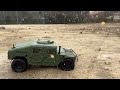 The spectacular driving of a military Hummer