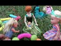 Magnetic blocks ! Elsa & Anna toddlers - playing in the park - Barbie dolls