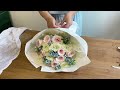 White Roses Floral Bouquet Wrapping Tutorials(47) | Flower Bouquet Wrapping Technique & Idea