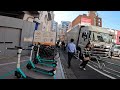 渋谷センター街の道路を封鎖する巨大トラック！渋滞が発生し警察も出動する緊急事態となりました。A huge truck blocks the roads of Shibuya Center Gai!