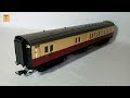 Coche Hornby R4349A   Reconstrucción de peldaño faltante