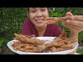 Trending crispy chicken feet. Pati buto ang lutong.