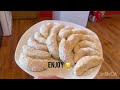 Vanilla Crescent Cookies ( Vanillekipferl)