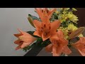 Lily Sunderland and Chrysanthemum Anastasia Sunny | Home Flower Arrangement | 家居鮮花擺設