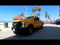 Weekend Walking Tour of the Venice Beach Boardwalk