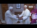 Joseph Ratzinger, un tímido profesor al que Juan Pablo II preparó para ser Papa