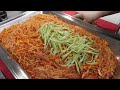 A grandmother alone makes 35 Korean dishes. A collection of popular restaurants in Korea.