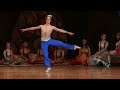 Huge ballet jumps like the Rivoltade