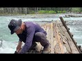 Three Days Bushcraft Trip - Building Shelter on River - CATCH & COOK