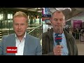 Letzte Generation protestiert wieder: Verspätungen und Ausfälle am Flughafen Köln-Bonn | WDR aktuell